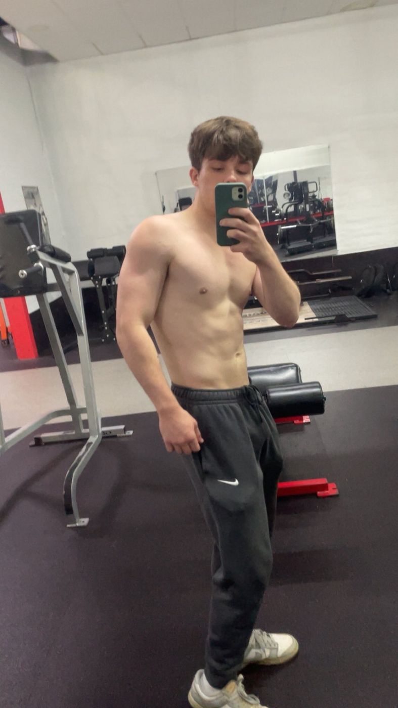 Brad, full body in the gym